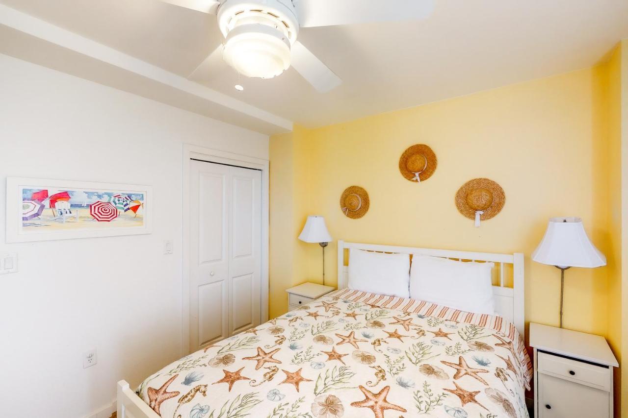 The Sanctuary - Beach Escape 328B Virginia Beach Exterior photo